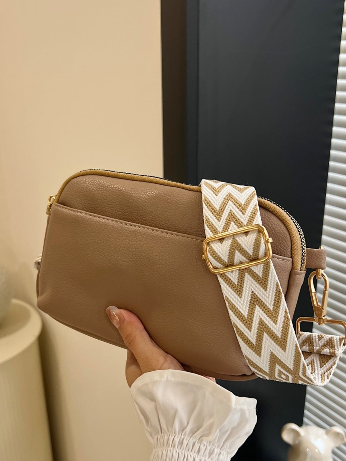 Faux Leather Single Strap Crossbody Bag