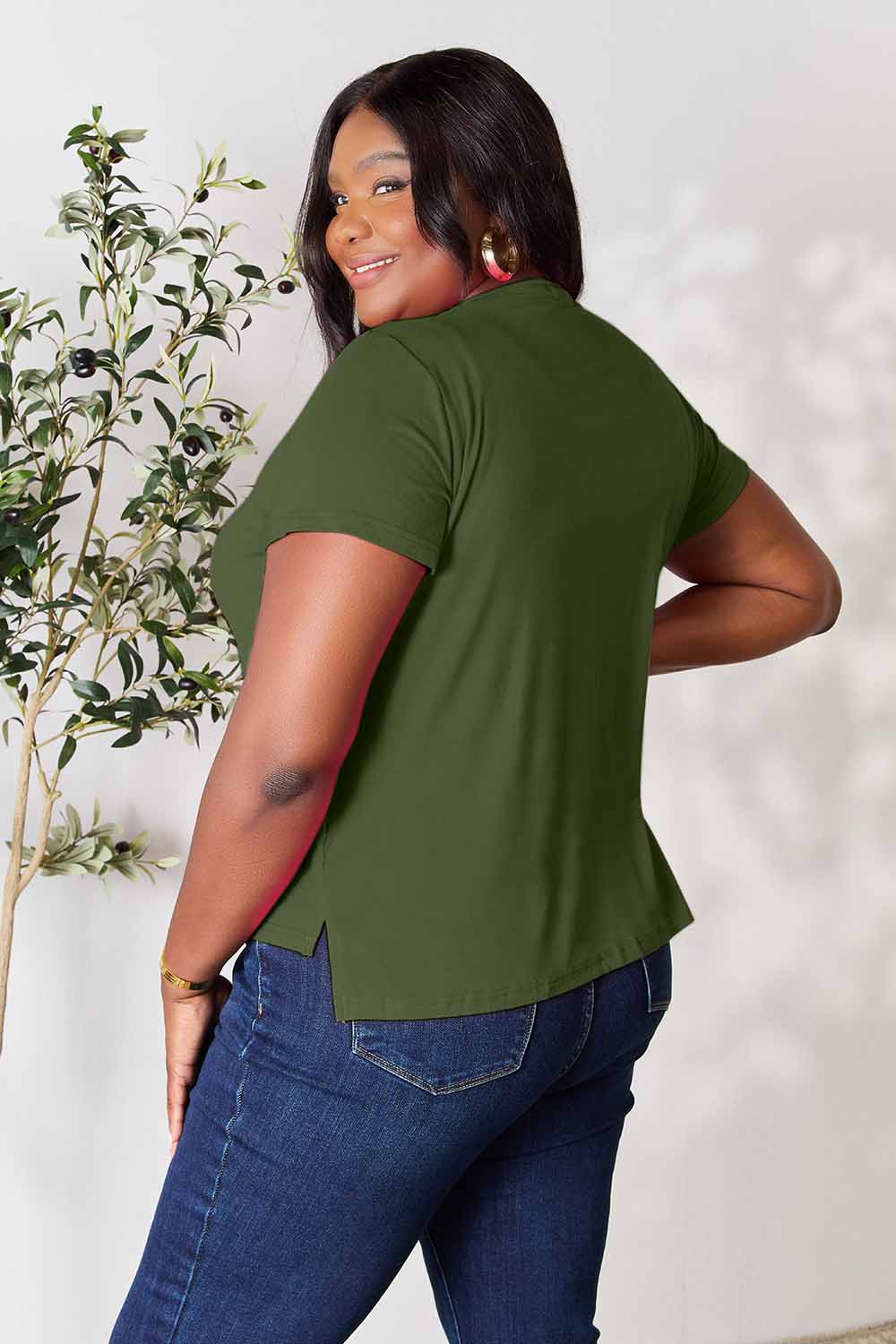 Round Neck Short Sleeve TShirt