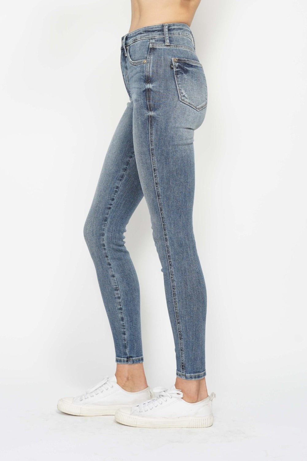 Judy Blue Tummy Control Non Distressed Skinny Jeans