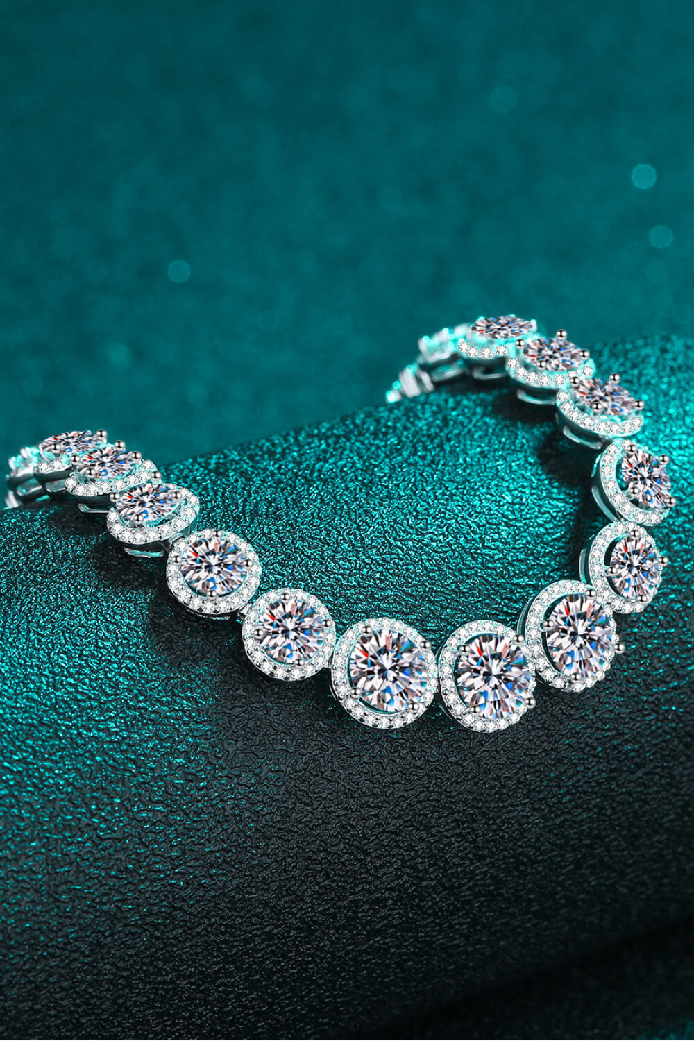 *APP EXCLUSIVE* 925 Sterling Silver 10.4 Carat Moissanite Bracelet