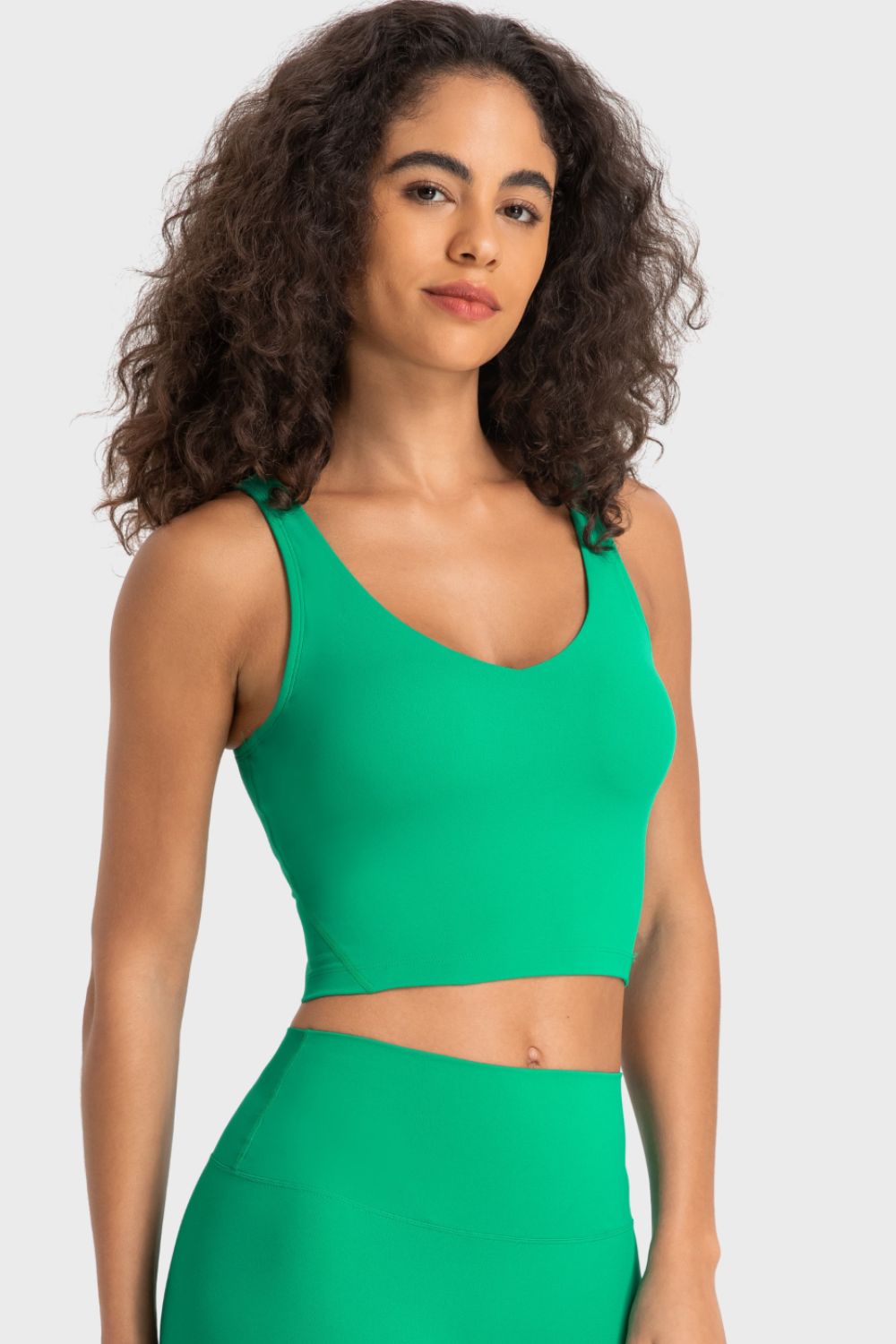 *APP EXCLUSIVE* Deep Vneck Crop Sports Bra