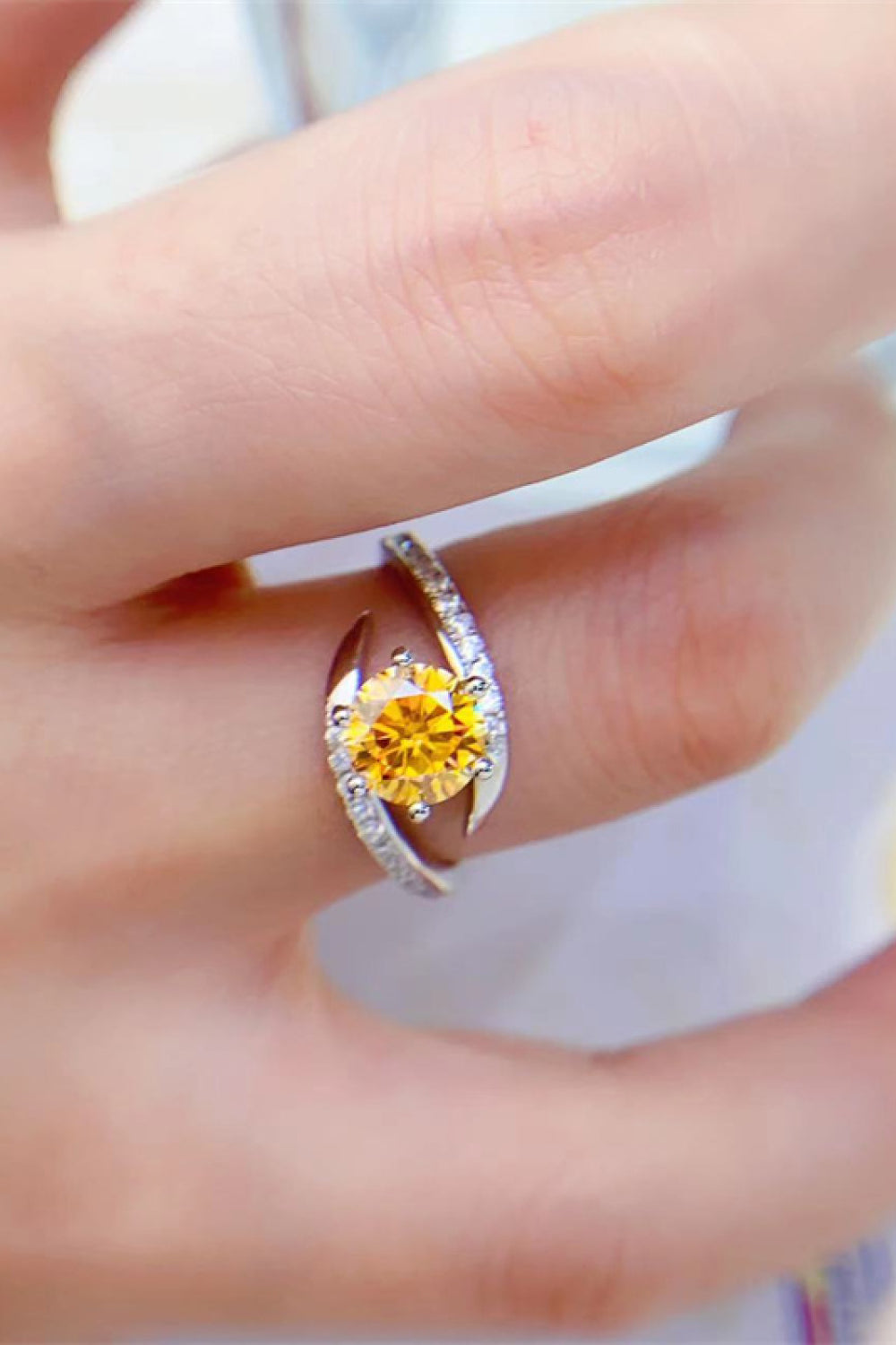 *APP EXCLUSIVE* 1 Carat Moissanite 925 Sterling Silver Ring