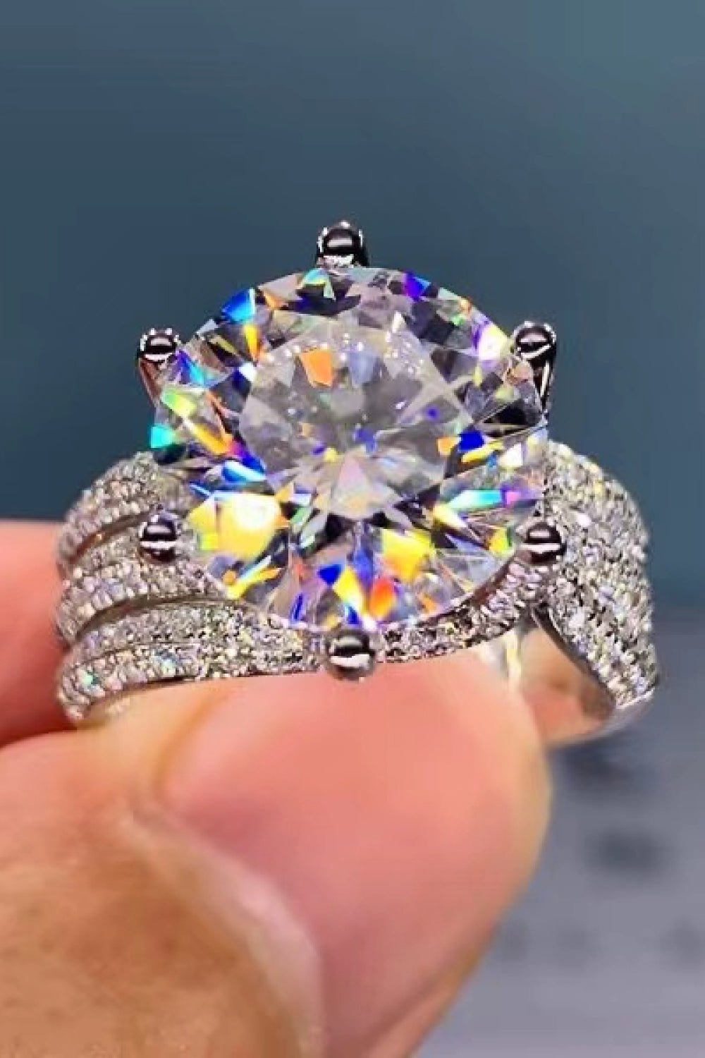 *APP EXCLUSIVE* 3 Carat Moissanite Three-Layer Ring
