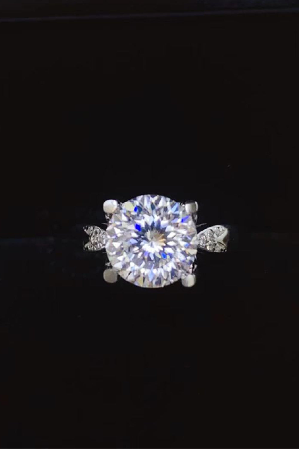 * APP EXCLUSIVE* 2 Carat Moissanite 925 Sterling Silver Ring