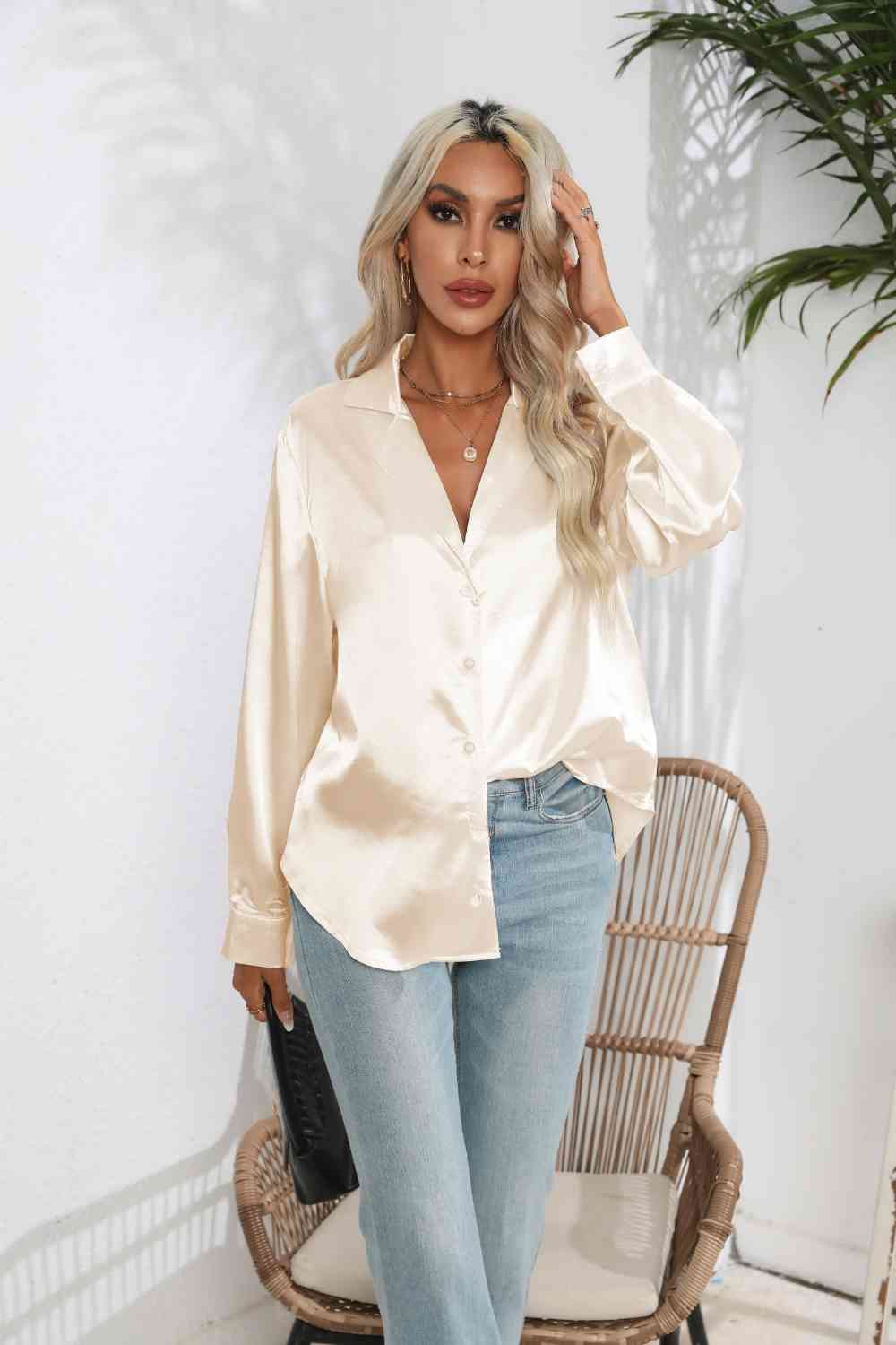 *APP EXCLUSIVE* Satin Button Up Long Sleeve Shirt