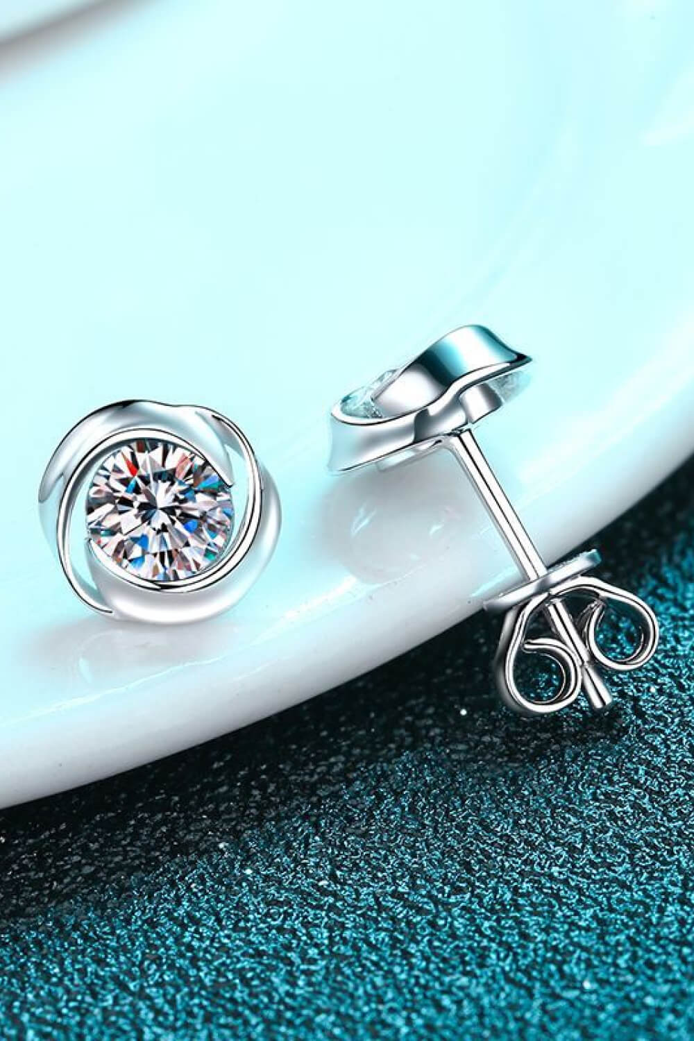 *APP EXCLUSIVE* Feeling Fun Moissanite Stud Earrings
