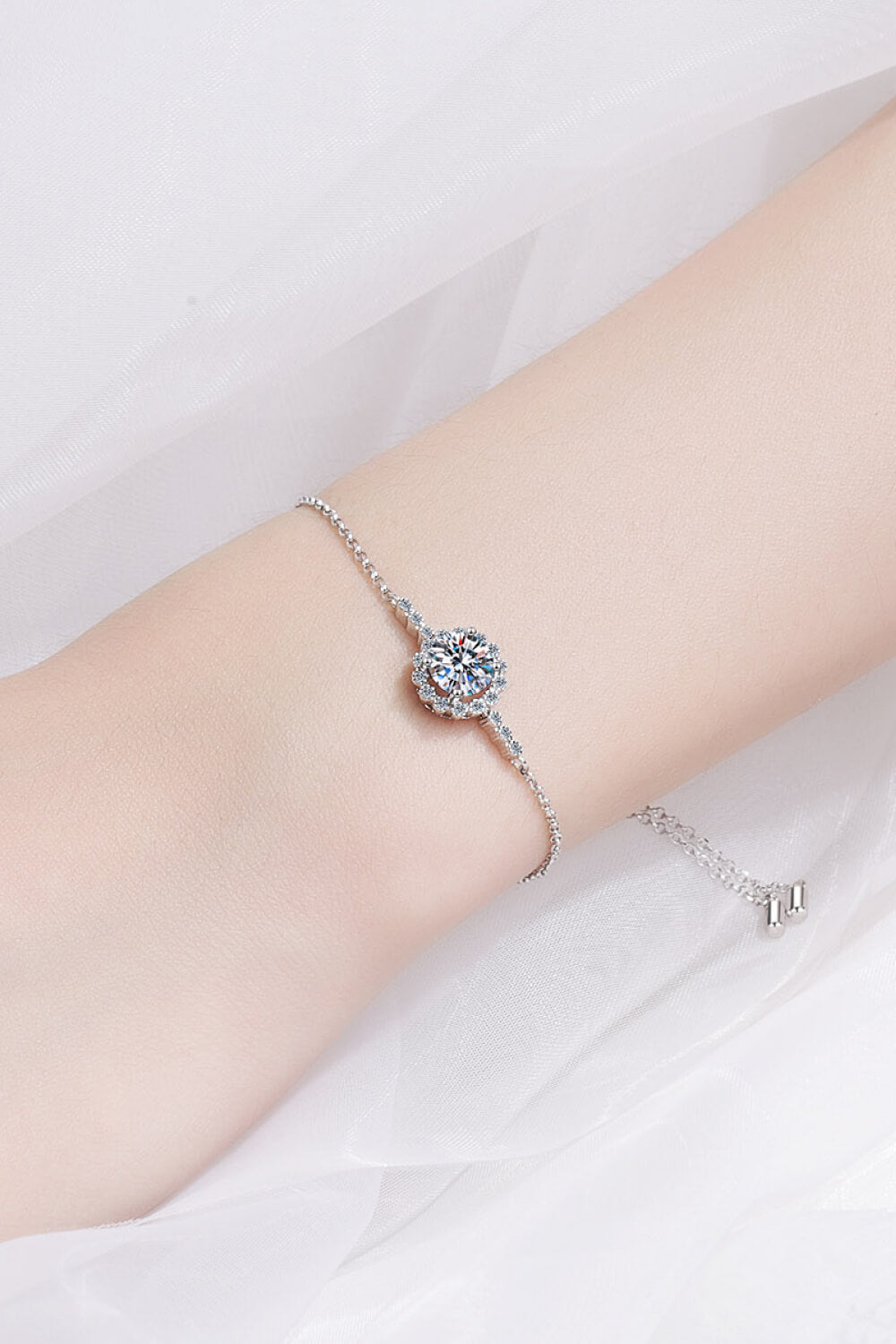 *App Exclusive* 1 Carat Moissanite Chain Bracelet