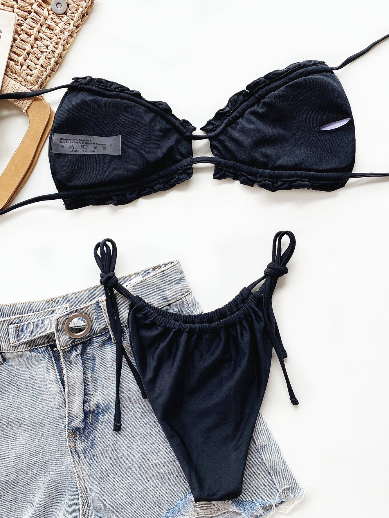 *APP EXCLUSIVE* Ruffle Halter Neck Bikini