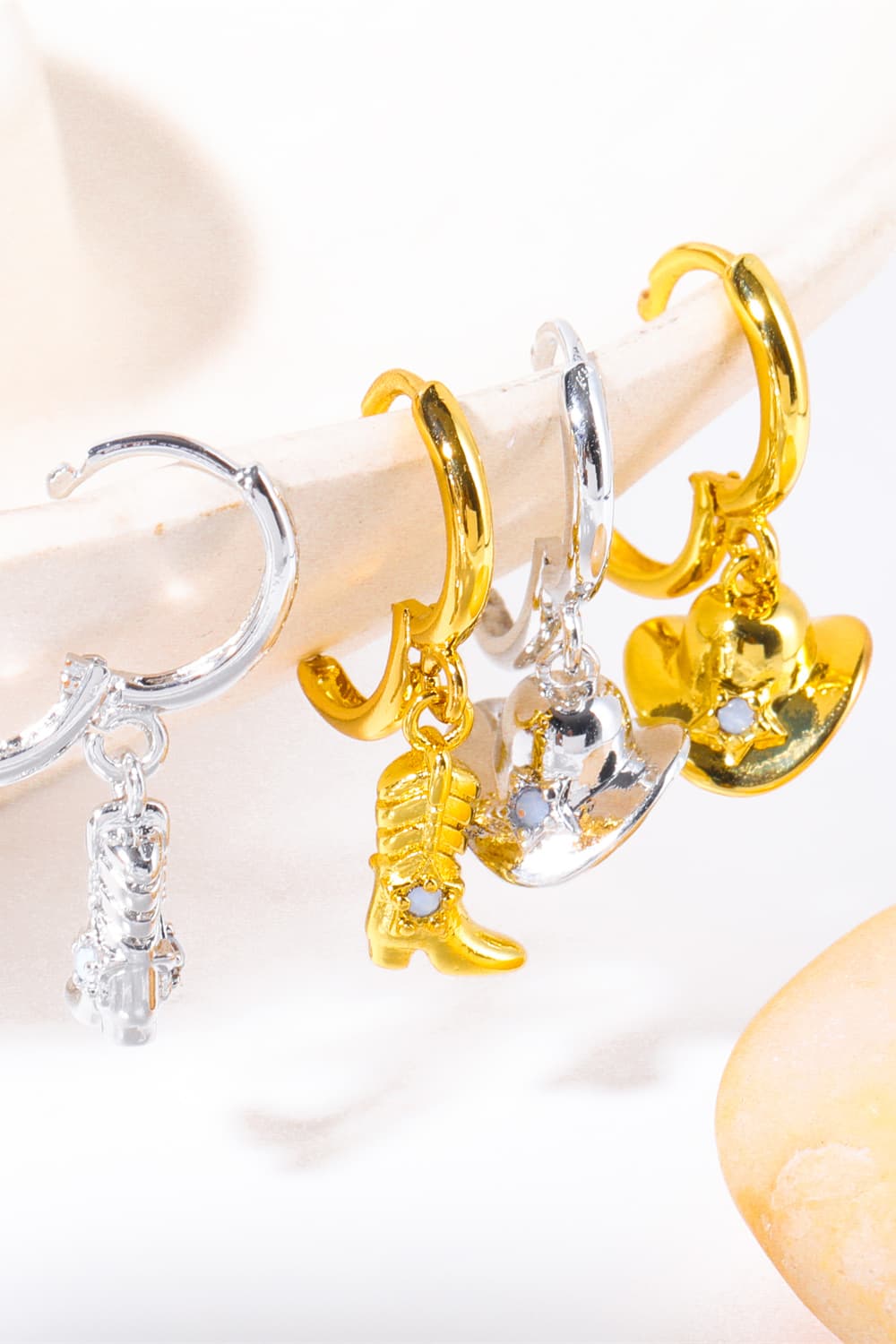 *APP EXCLUSIVE* Hat & Boot Copper 14K Gold Plated Earrings