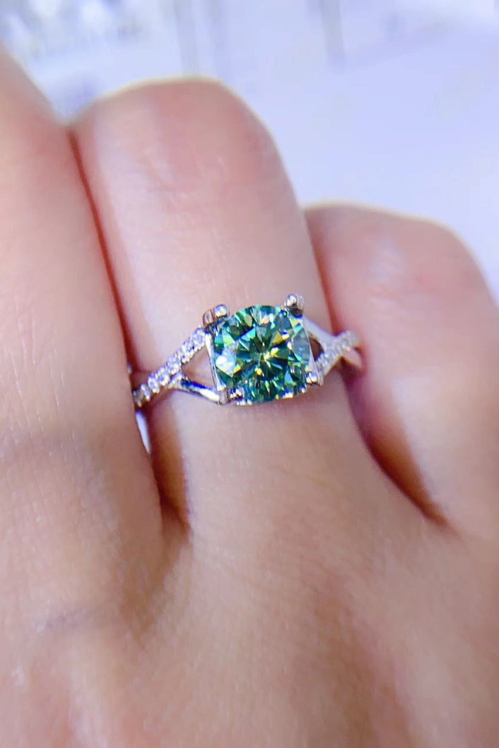 *APP EXCLUSIVE* 1 Carat Moissanite 925 Sterling Silver Ring