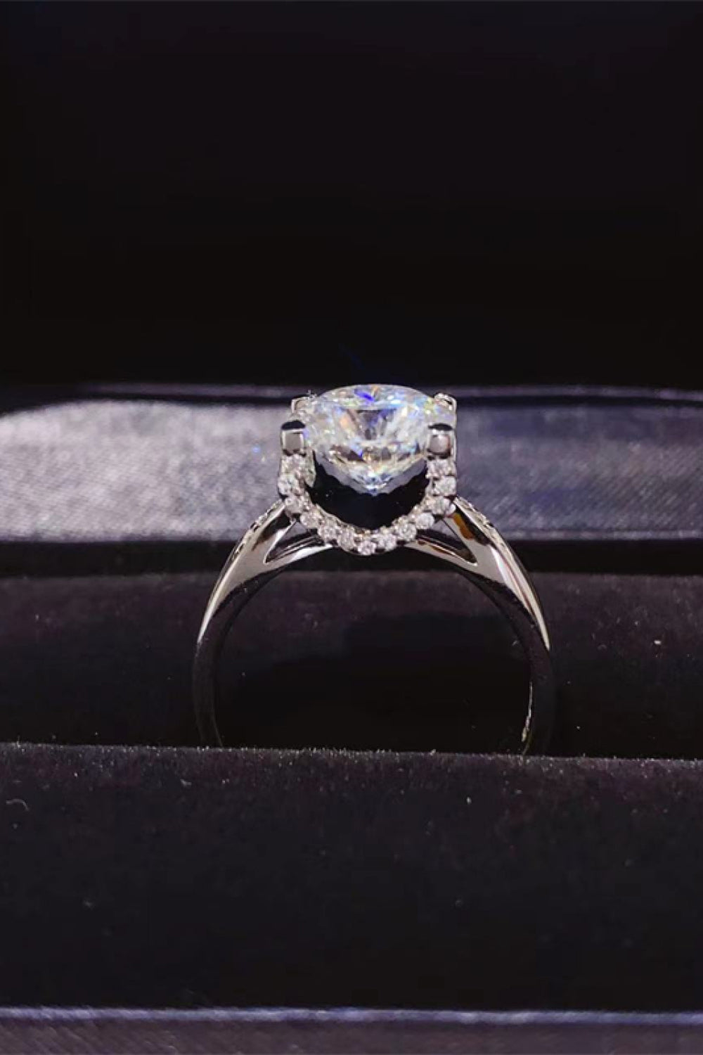 * APP EXCLUSIVE* 2 Carat Moissanite 925 Sterling Silver Ring