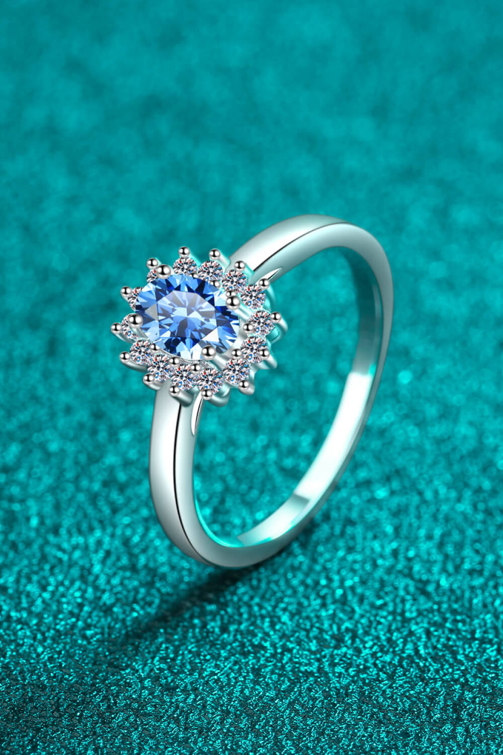 *APP EXCLUSIVE* On My Own Moissanite Ring