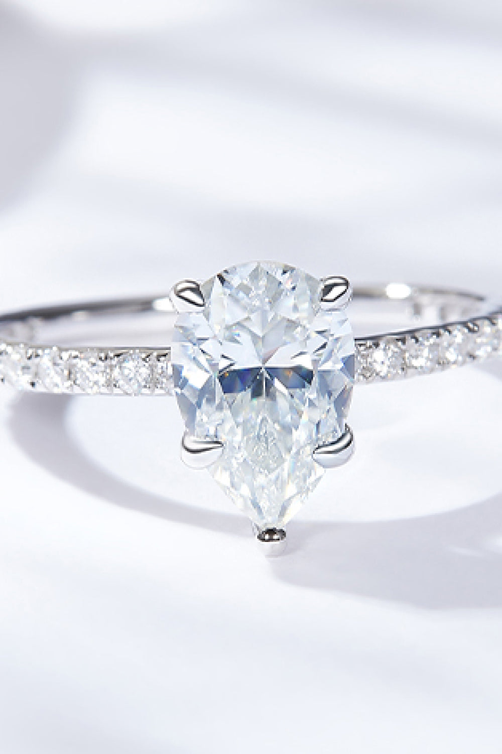 *APP EXCLUSIVE* 1.8 Carat Moissanite Side Stone Ring