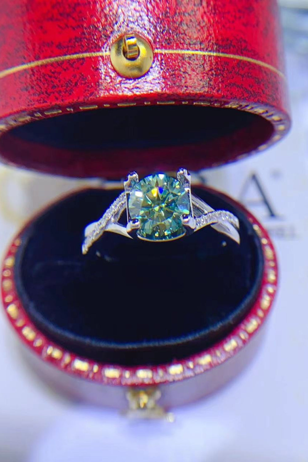 *APP EXCLUSIVE* 1 Carat Moissanite 925 Sterling Silver Ring
