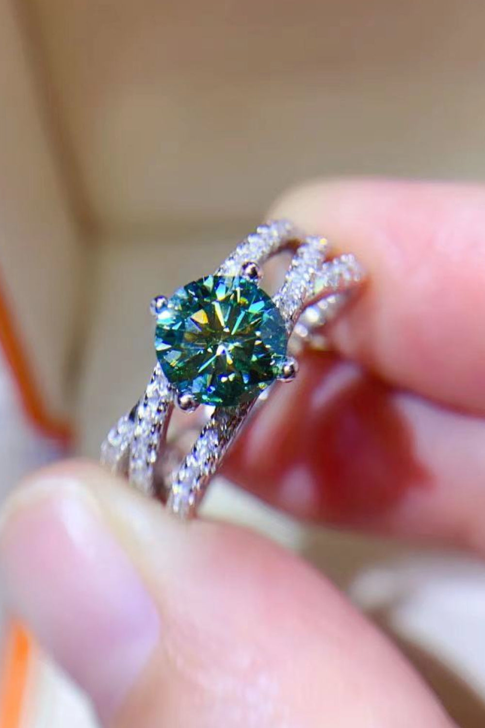 *APP EXCLUSIVE* 1 Carat Moissanite Contrast 925 Sterling Silver Ring