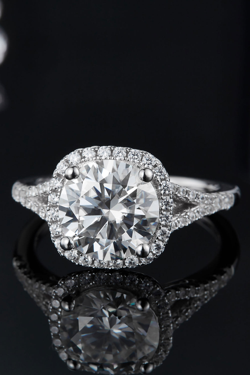 * APP EXCLUSIVE* 3.37 Carat Moissanite Halo Ring
