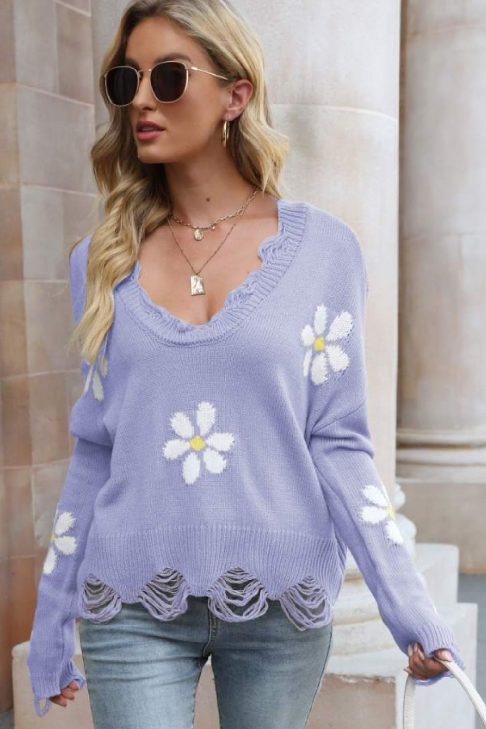 *App Exclusive* Flower Distressed Ribbed Trim Sweater