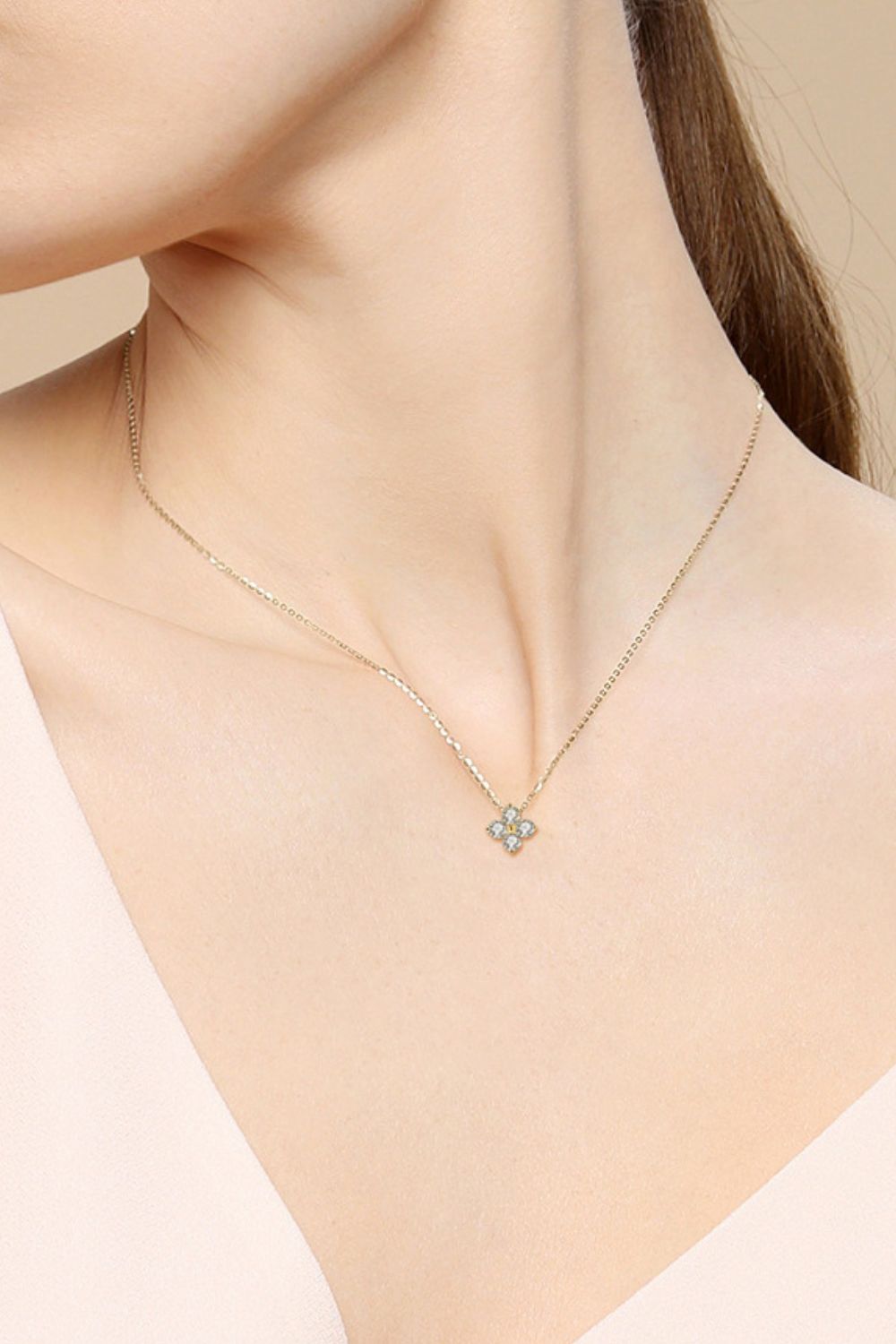 * APP EXCLUSIVE* Moissanite Four Leaf Clover Pendant Necklace