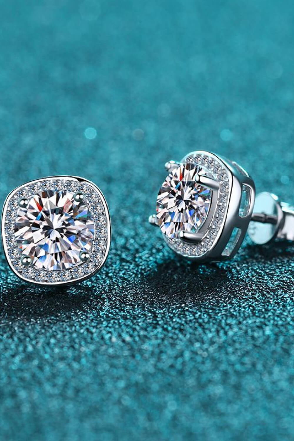 *APP EXCLUSIVE* Let Me Love You 1 Carat Moissanite Stud Earrings