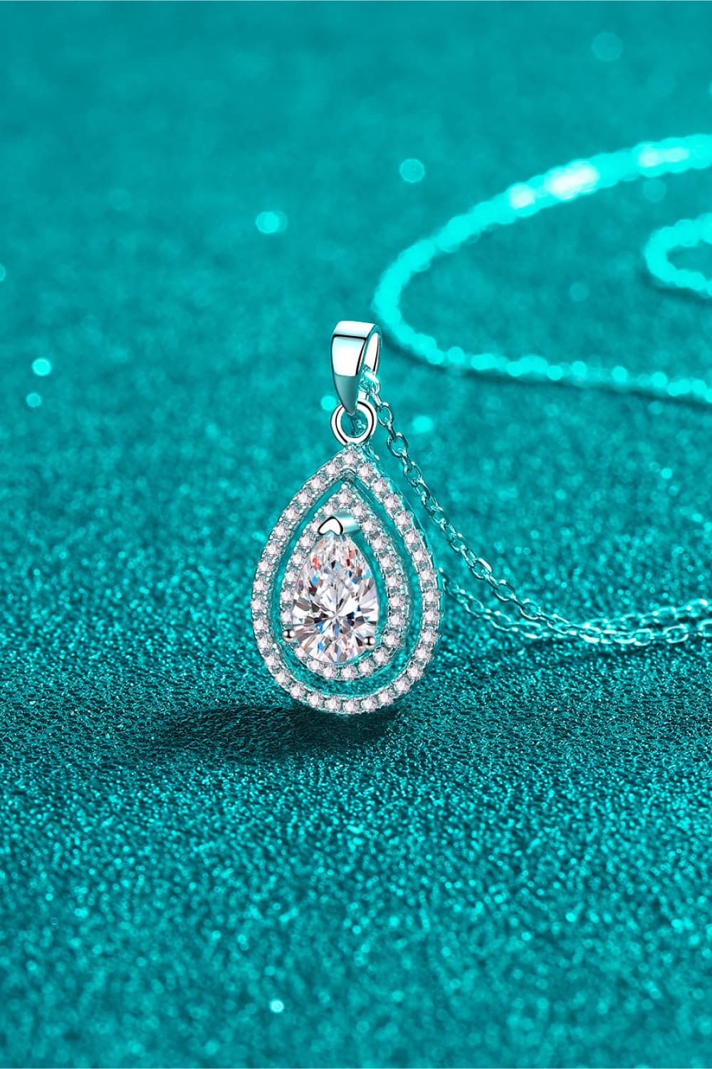 *APP EXCLUSIVE* 1 Carat Moissanite Teardrop Pendant Necklace