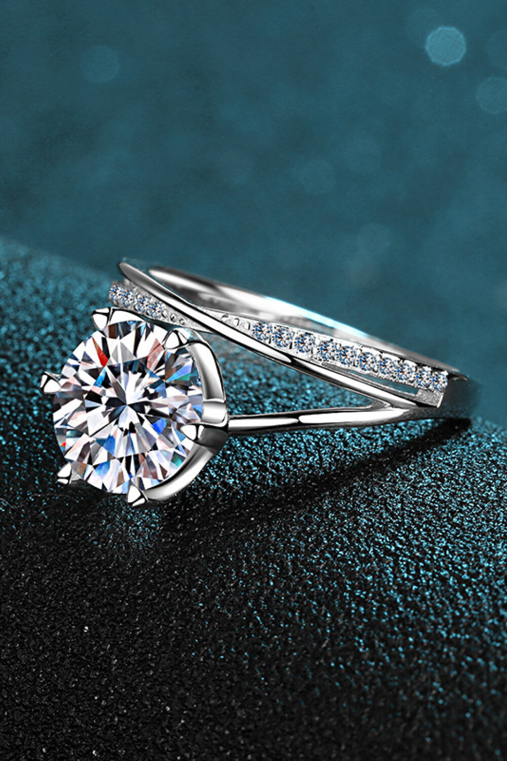 *APP EXCLUSIVE* 3 Carat Moissanite 6-Prong Ring