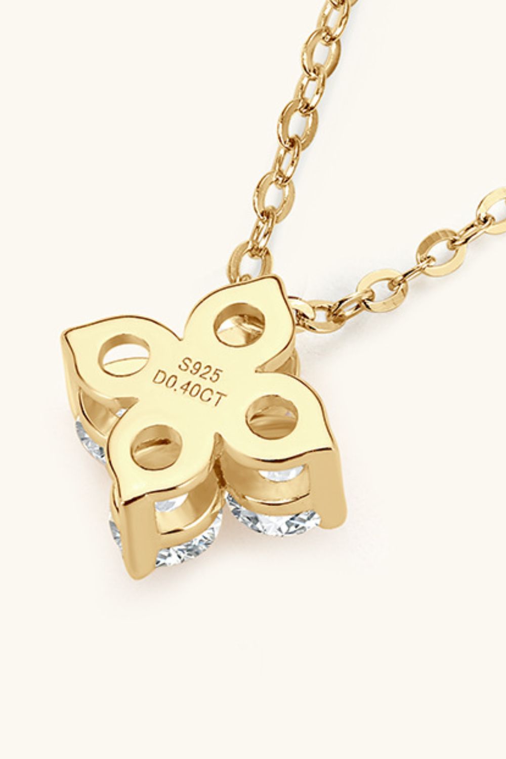 * APP EXCLUSIVE* Moissanite Four Leaf Clover Pendant Necklace