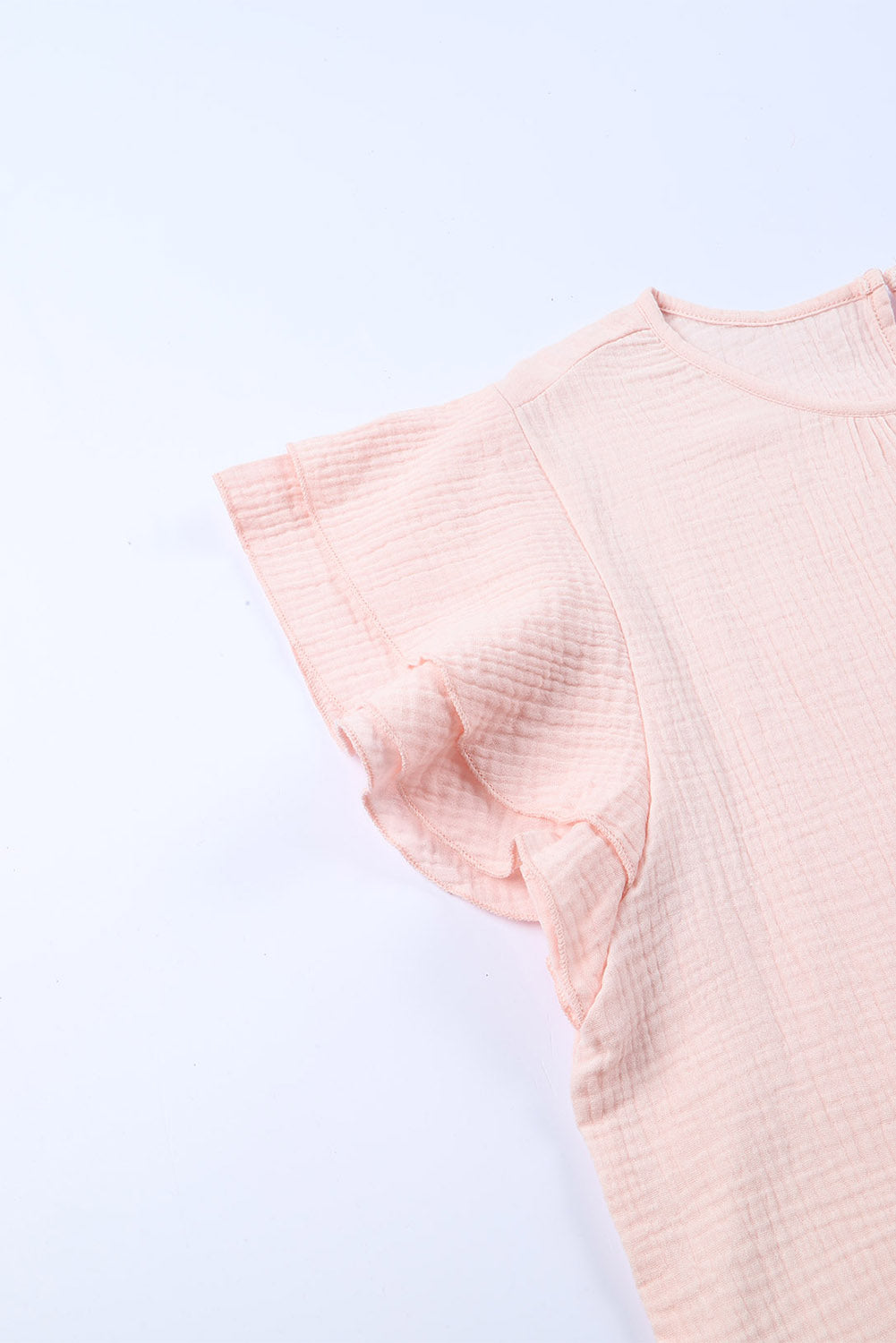 *APP EXCLUSIVE* Textured Flutter Sleeve Keyhole Blouse