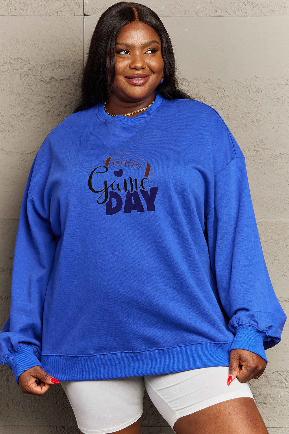 *APP EXCLUSIVE* Gameday Football Graphic Sweatshirt