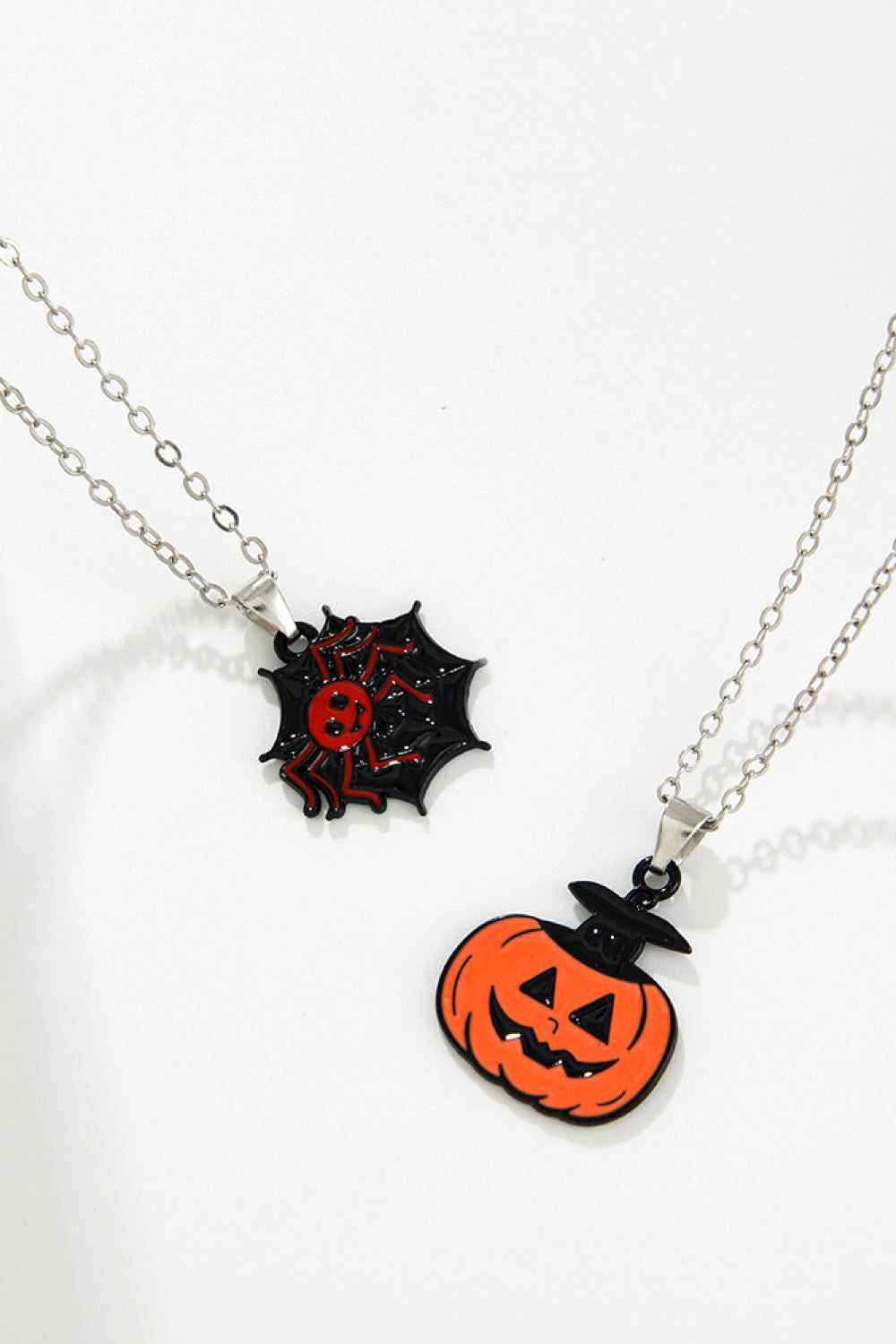 *APP EXCLUSIVE* Two-Piece Halloween Necklace Set