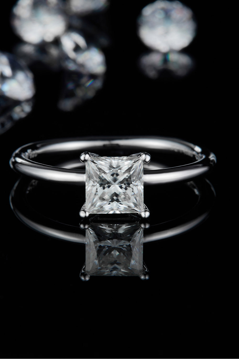 *APP EXCLUSIVE* 1 Carat Moissanite 925 Sterling Silver Solitaire Ring