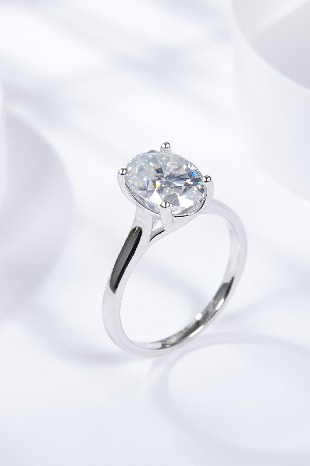 *APP EXCLUSIVE* 2.5 Carat Moissanite Solitaire Ring