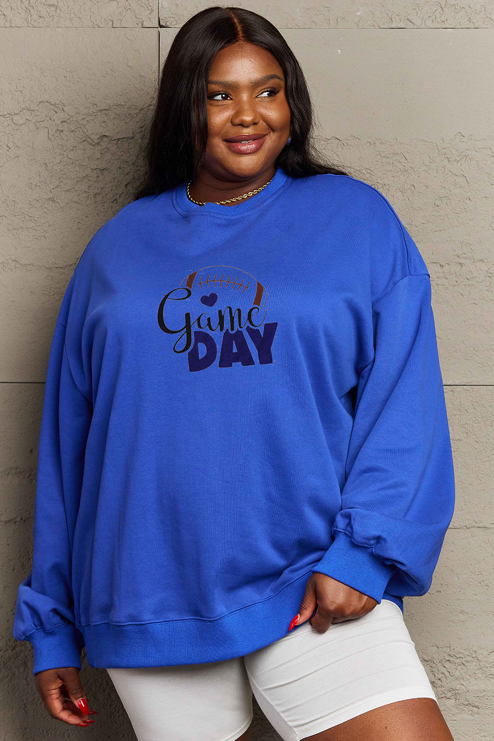 *APP EXCLUSIVE* Gameday Football Graphic Sweatshirt