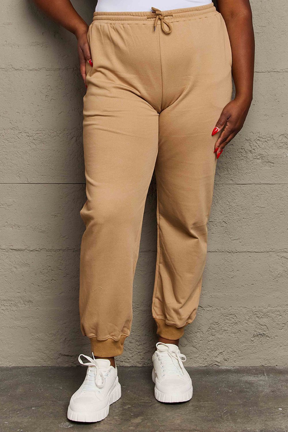 *APP EXCLUSIVE* Solid Drawstring Joggers