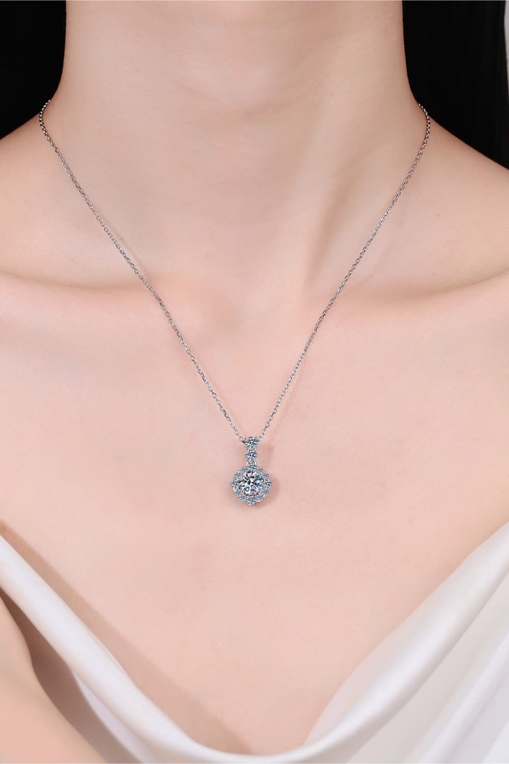 *APP EXCLUSIVE* 1 Carat Moissanite 925 Sterling Silver Necklace