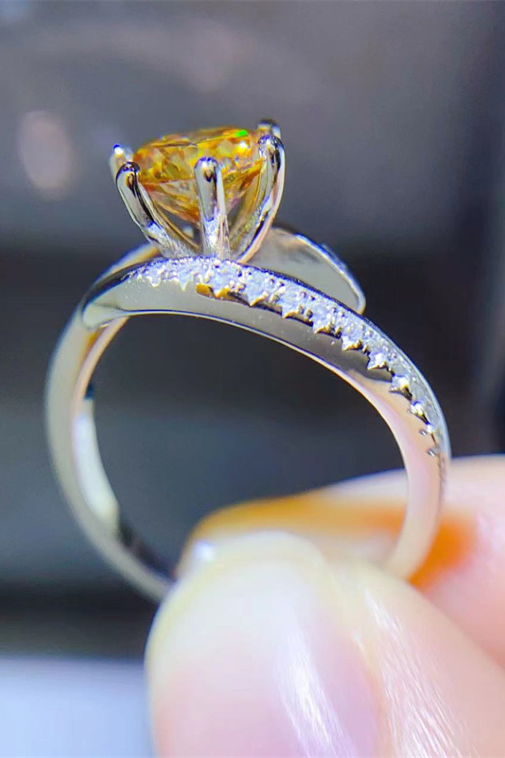 *APP EXCLUSIVE* 1 Carat Moissanite 925 Sterling Silver Ring