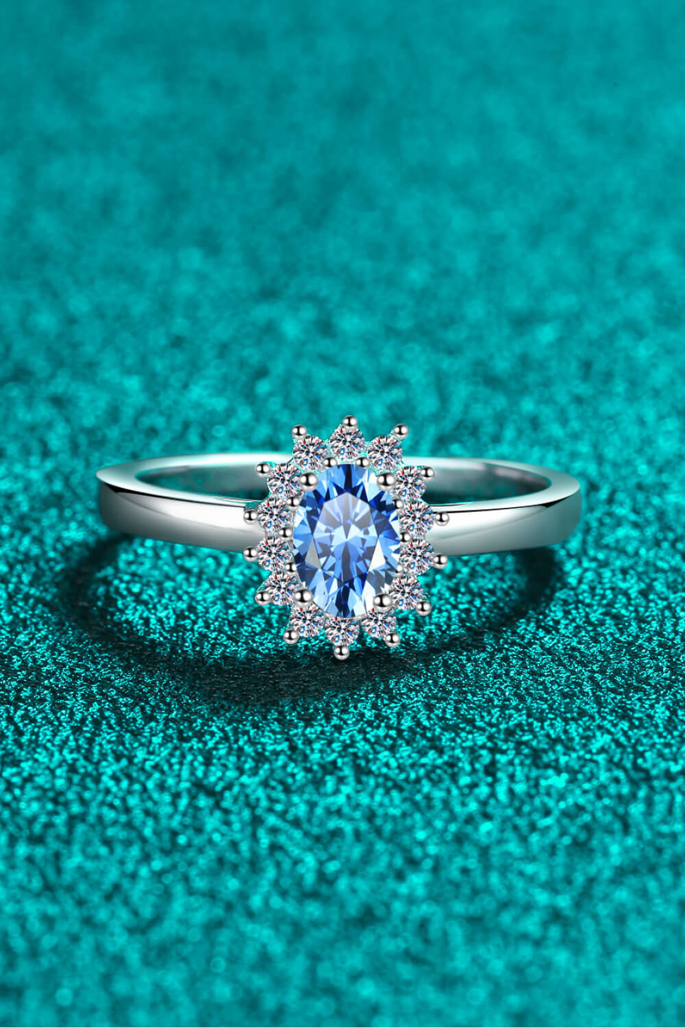 *APP EXCLUSIVE* On My Own Moissanite Ring