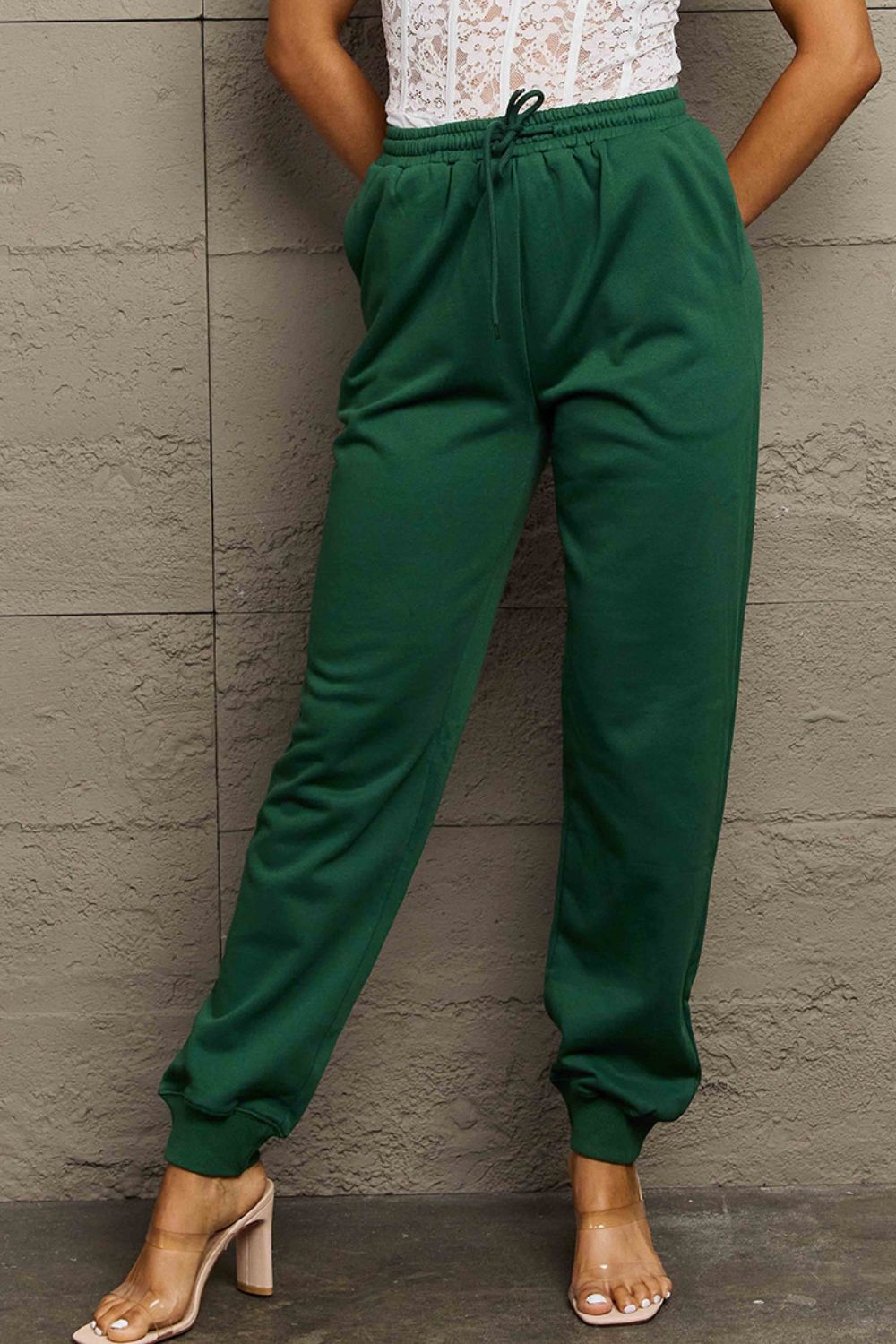 *APP EXCLUSIVE* Solid Drawstring Joggers