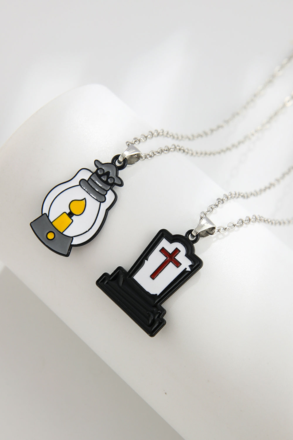 *APP EXCLUSIVE* Two-Piece Halloween Necklace Set
