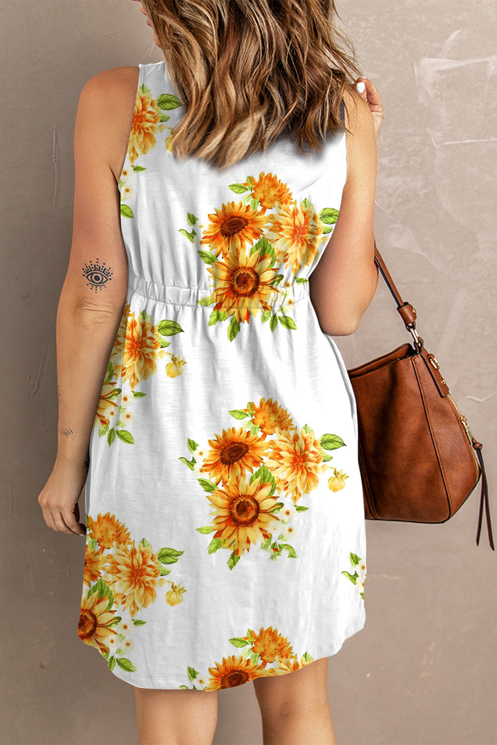 *App Exclusive* Sunflower Print Button Down Sleeveless Dress