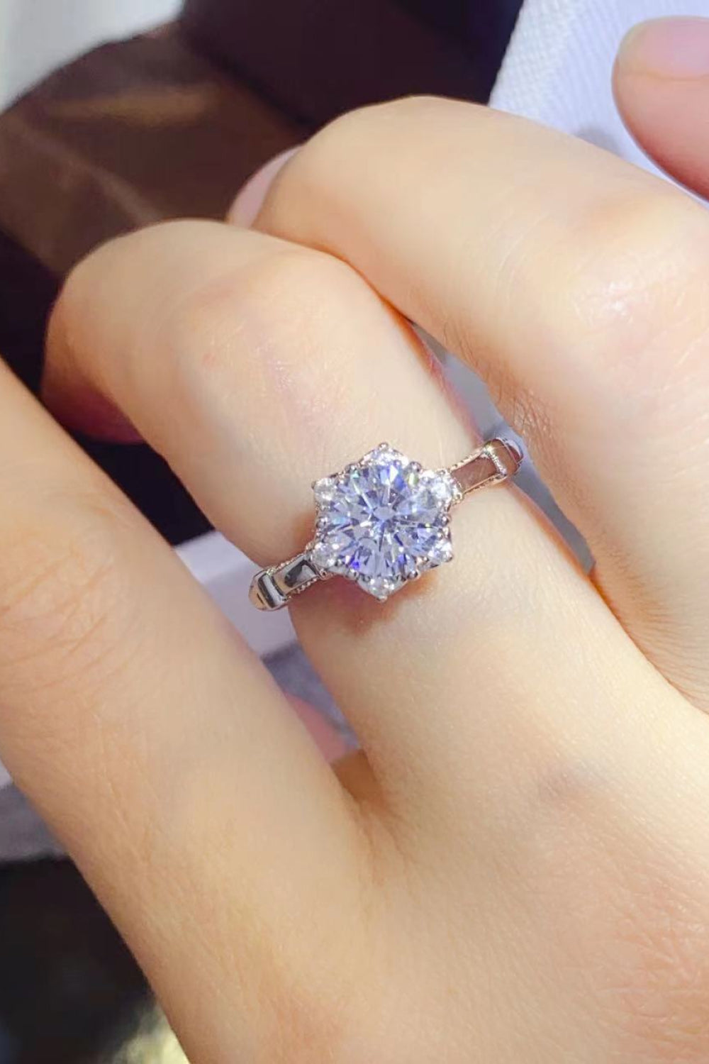 *APP EXCLUSIVE* 1 Carat Moissanite 925 Sterling Silver Ring