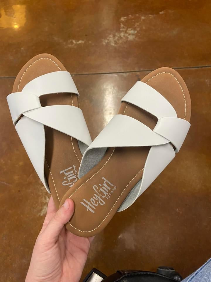 Simply Chic Scuba Sandals