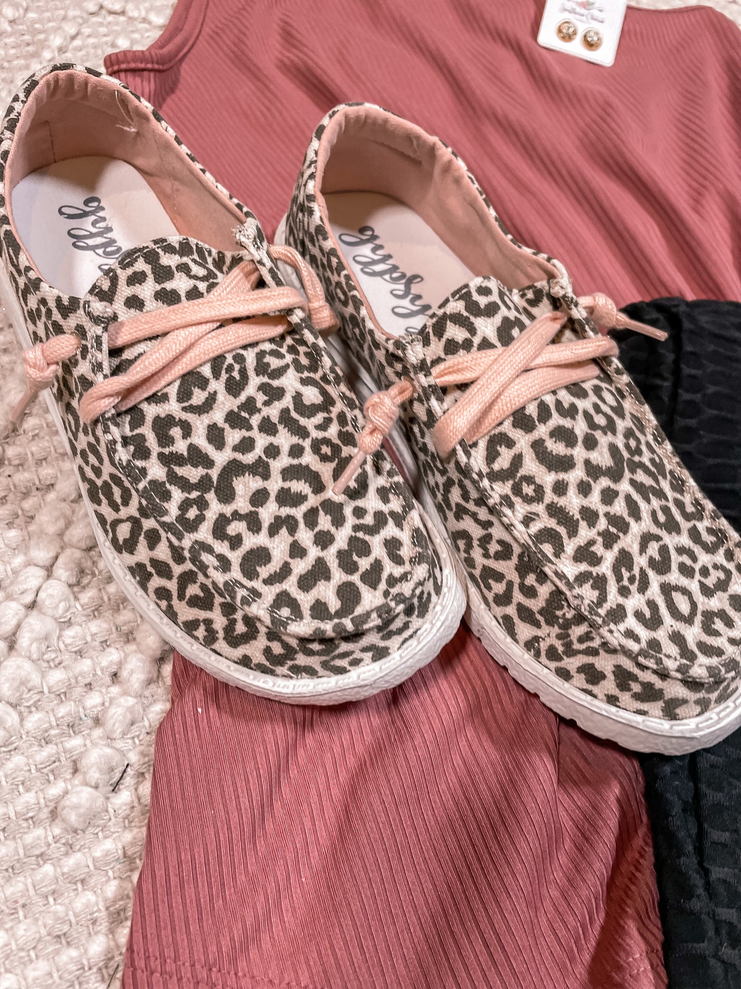 Baby Pink, Cream & Leopard Hey Girls