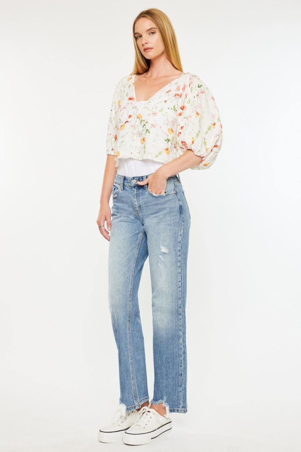 Kancan Frayed Hem Straight Jeans