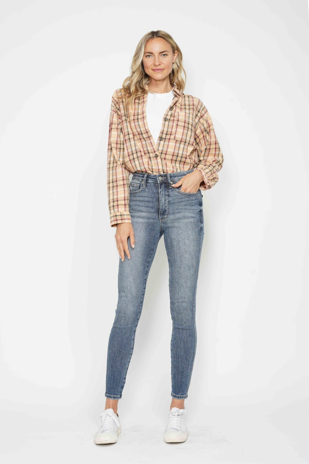 Judy Blue Tummy Control Non Distressed Skinny Jeans