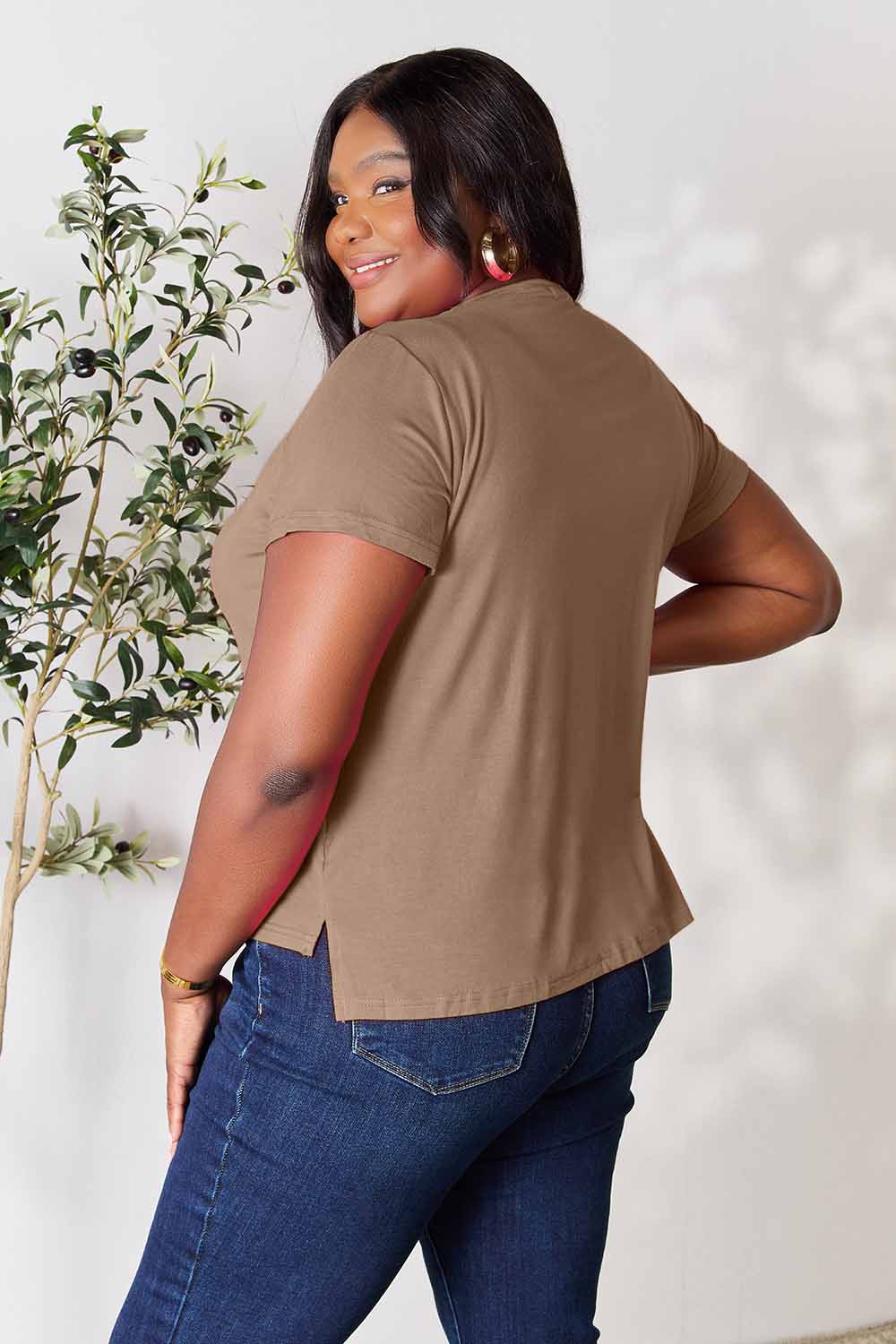 Round Neck Short Sleeve TShirt