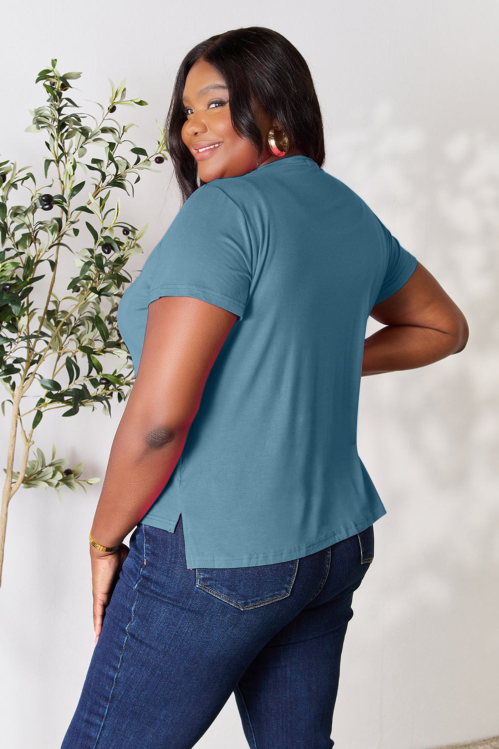 Round Neck Short Sleeve TShirt