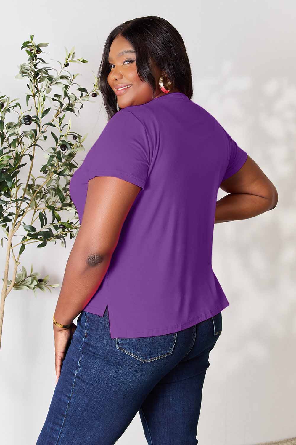 Round Neck Short Sleeve TShirt