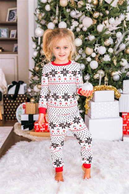 *APP EXCLUSIVE* Snowflake Kids Pajamas