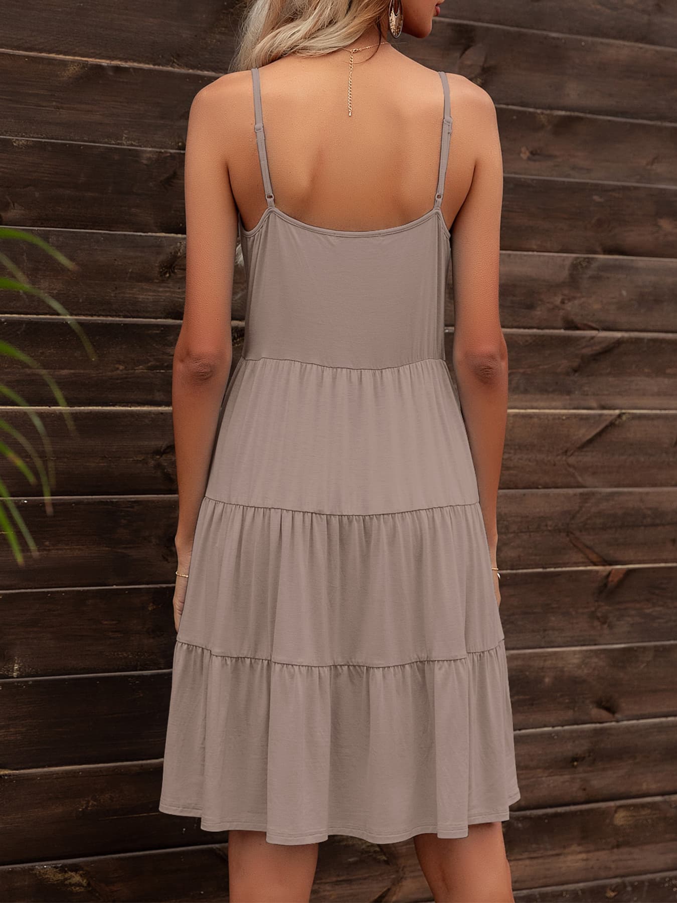*APP EXCLUSIVE* Spaghetti Strap Vneck Tiered Dress
