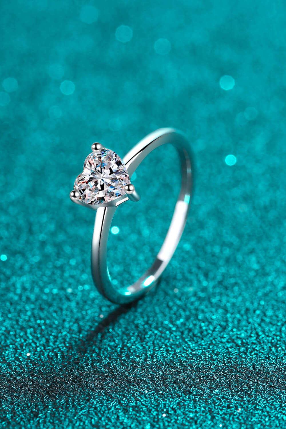 *APP EXCLUSIVE* 925 Sterling Silver Heart-Shaped Moissanite Solitaire Ring